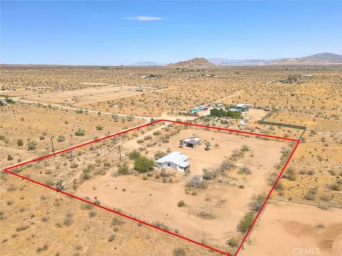 View/Area - 55525 Ornelas Ln, Landers, CA 92285 photo 1 of 11