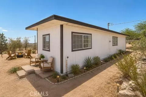 Exterior - 55525 Ornelas Ln, Landers, CA 92285 photo 4 of 13