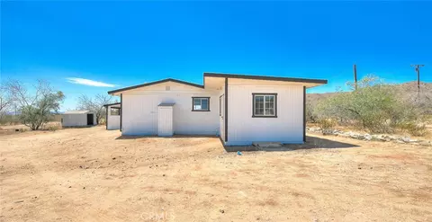 Exterior - 55525 Ornelas Ln, Landers, CA 92285 photo 3 of 13