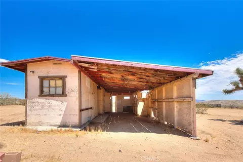 Exterior - 55525 Ornelas Ln, Landers, CA 92285 photo 10 of 13