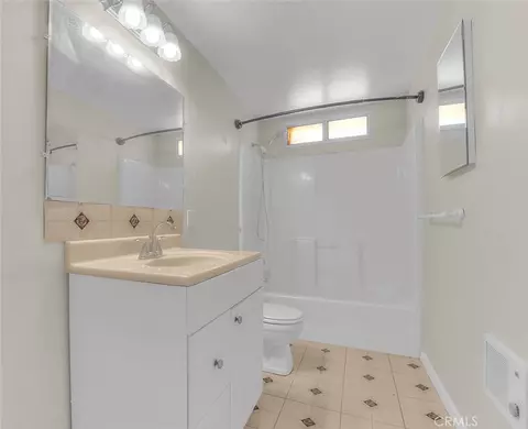 Bath - 55525 Ornelas Ln, Landers, CA 92285 photo 2 of 3