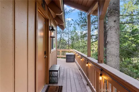 Entry Way - 269 Massive, Lake Arrowhead, CA 92352 photo 1 of 1