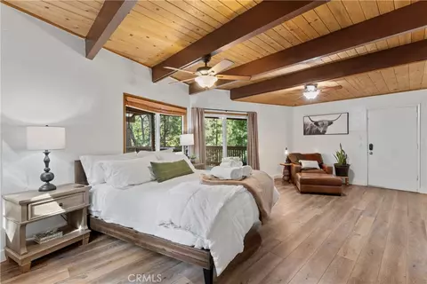 Bedroom - 269 Massive, Lake Arrowhead, CA 92352 photo 8 of 8