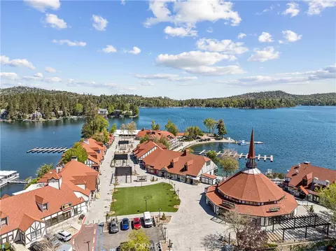 View/Area - 269 Massive, Lake Arrowhead, CA 92352 photo 5 of 9