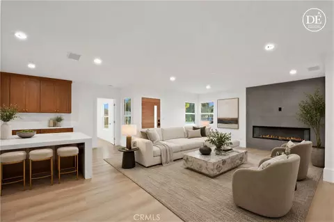 Living - 2995 E Del Mar, Pasadena, CA 91107 photo 2 of 4