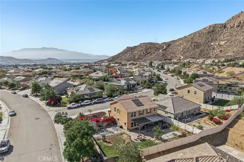 View/Area - 7572 Blue Oak, Riverside, CA 92507 photo 5 of 5