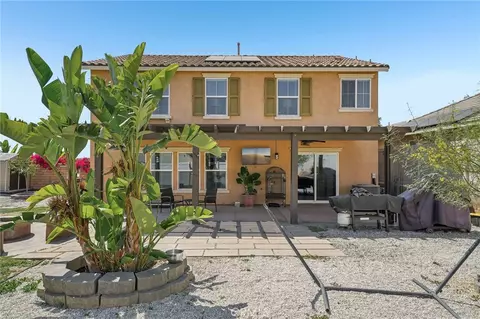 Exterior - 7572 Blue Oak, Riverside, CA 92507 photo 7 of 13