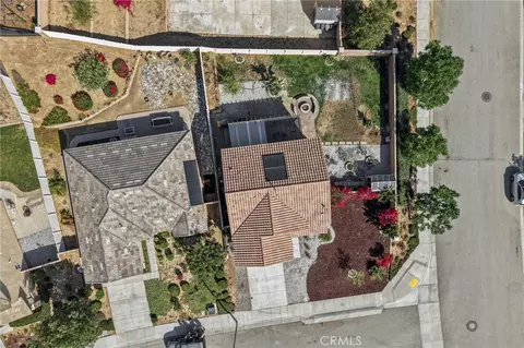 View/Area - 7572 Blue Oak, Riverside, CA 92507 photo 4 of 5