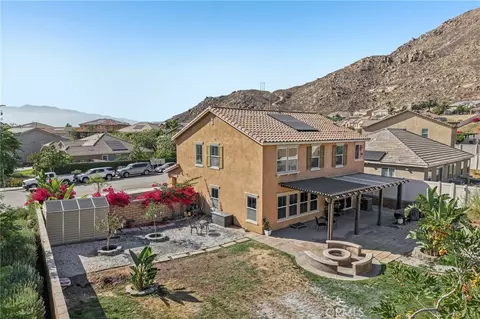 Exterior - 7572 Blue Oak, Riverside, CA 92507 photo 11 of 13