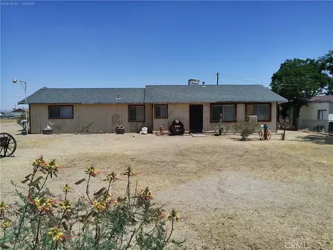13410 Begonia Rd, Victorville, CA 92392