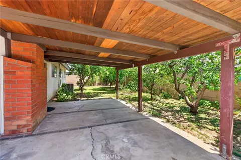 Exterior - 10852 Kloiber St, Riverside, CA 92505 photo 2 of 10