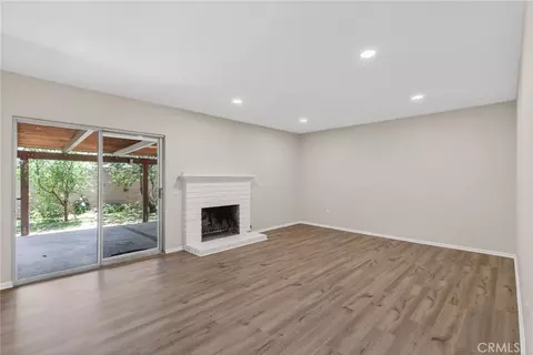 Living - 10852 Kloiber St, Riverside, CA 92505 photo 2 of 3