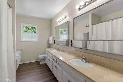 Bath - 10852 Kloiber St, Riverside, CA 92505 photo 1 of 3