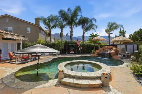 Exterior - 11050 Buttonbush Ct, Corona, CA 92883 photo 17 of 22