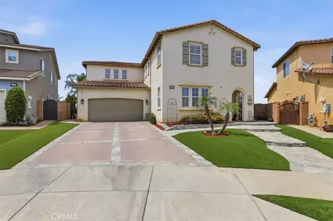 Exterior - 11050 Buttonbush Ct, Corona, CA 92883 photo 3 of 22
