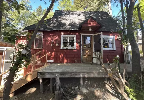 31979 Encina, Running Springs, CA 92382