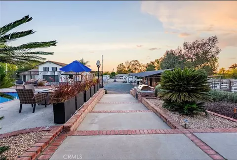 Exterior - 17720 Copper Queen, Perris, CA 92570 photo 5 of 29