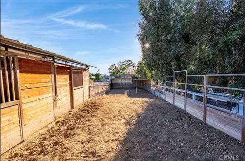 Exterior - 17720 Copper Queen, Perris, CA 92570 photo 22 of 29