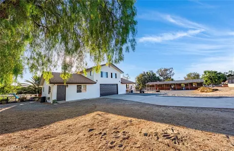 Exterior - 17720 Copper Queen, Perris, CA 92570 photo 18 of 29