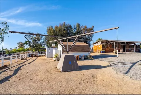 Exterior - 17720 Copper Queen, Perris, CA 92570 photo 21 of 29