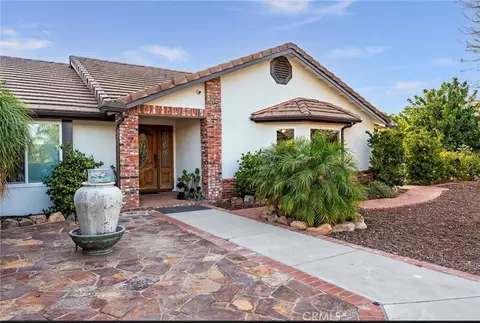 Exterior - 17720 Copper Queen, Perris, CA 92570 photo 3 of 29