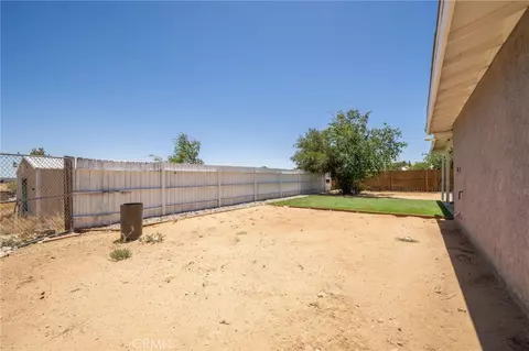 Exterior - 11945 Bornite Ave, Hesperia, CA 92345 photo 10 of 13