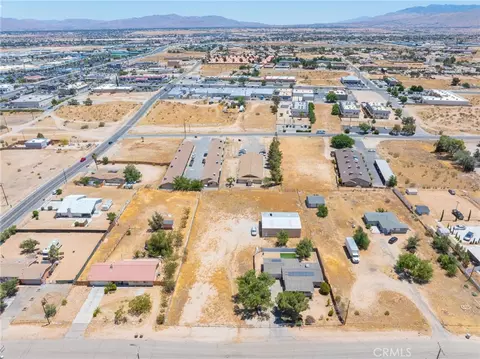View/Area - 11945 Bornite Ave, Hesperia, CA 92345 photo 14 of 17