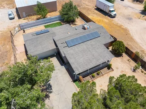 View/Area - 11945 Bornite Ave, Hesperia, CA 92345 photo 3 of 17