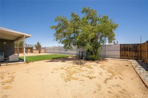 Exterior - 11945 Bornite Ave, Hesperia, CA 92345 photo 9 of 13
