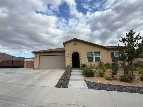 21159 Blue Jeans Ct, Riverside, CA 92507