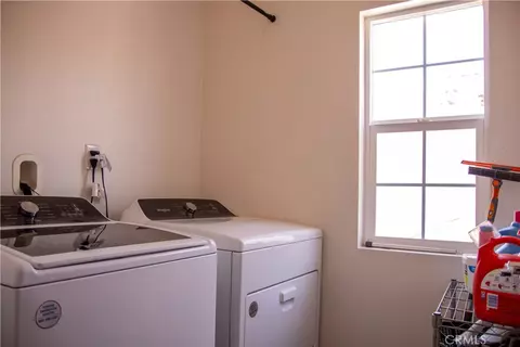 Other - 1766 Park Pl, Riverside, CA 92501 photo 5 of 8