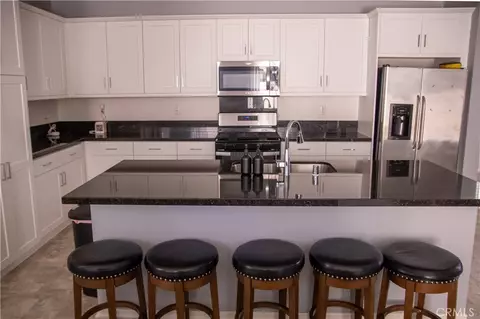 Kitchen - 1766 Park Pl, Riverside, CA 92501 photo 2 of 4