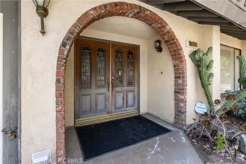 Entry Way - 17656 Mockingbird Hill Cir, Riverside, CA 92504 photo 1 of 5