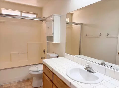 Bath - 15358 Lookout, Apple Valley, CA 92307 photo 1 of 4