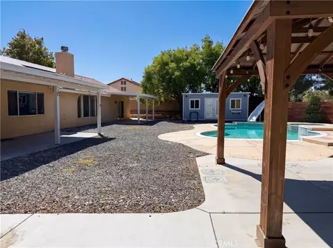 Exterior - 15358 Lookout, Apple Valley, CA 92307 photo 7 of 9