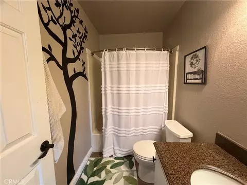 Bath - 22198 Pine Dr, Cedarpines Park, CA 92322 photo 1 of 2