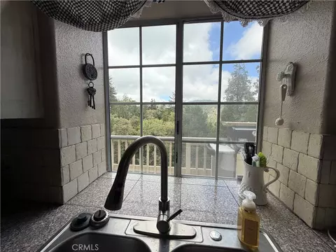 Kitchen - 22198 Pine Dr, Cedarpines Park, CA 92322 photo 3 of 3