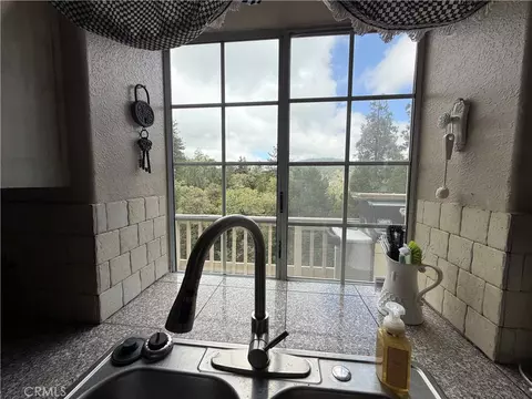 Kitchen - 22198 Pine Dr, Cedarpines Park, CA 92322 photo 3 of 3