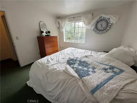 Bedroom - 22198 Pine Dr, Cedarpines Park, CA 92322 photo 2 of 3