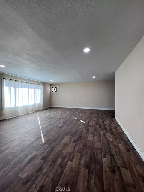 25346 Agate, Barstow, CA 92311 photo 4
