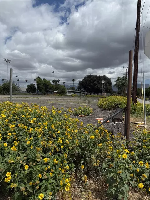 1616 4th Ave, San Bernardino, CA 92411