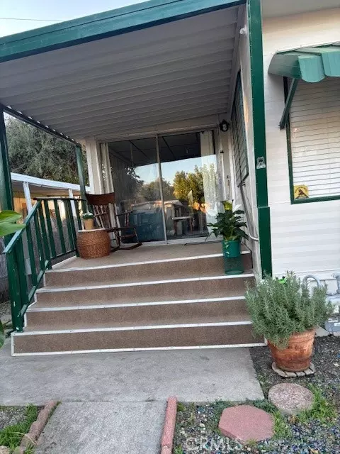 35080 Chandler Ave, Calimesa, CA 92320