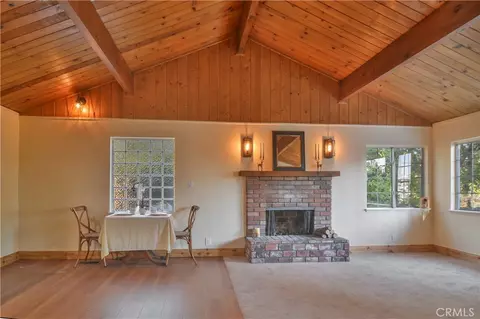 Living - 1935 Poplar, Running Springs, CA 92382 photo 7 of 12