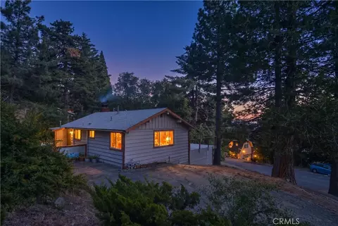 Exterior - 1935 Poplar, Running Springs, CA 92382 photo 1 of 8