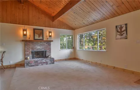 Living - 1935 Poplar, Running Springs, CA 92382 photo 9 of 12