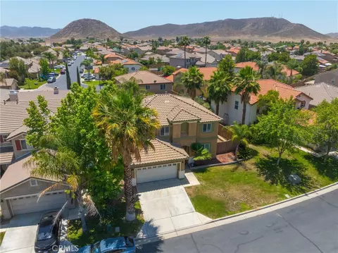 View/Area - 7579 Isla, Hemet, CA 92545 photo 1 of 12