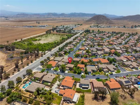 View/Area - 7579 Isla, Hemet, CA 92545 photo 8 of 12