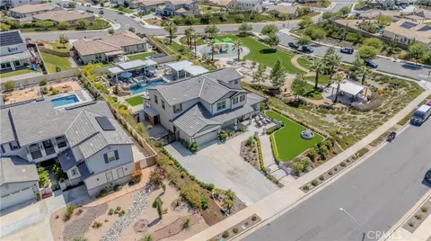 View/Area - 13775 Constance Ave, Riverside, CA 92503 photo 4 of 6