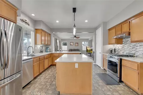1447 Birmingham Dr, Perris, CA 92571 photo 15