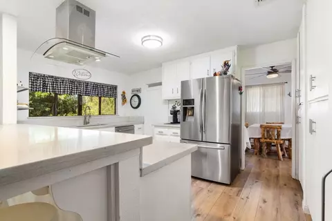 Kitchen - 22744 Rolling Mdws, Perris, CA 92570 photo 2 of 3